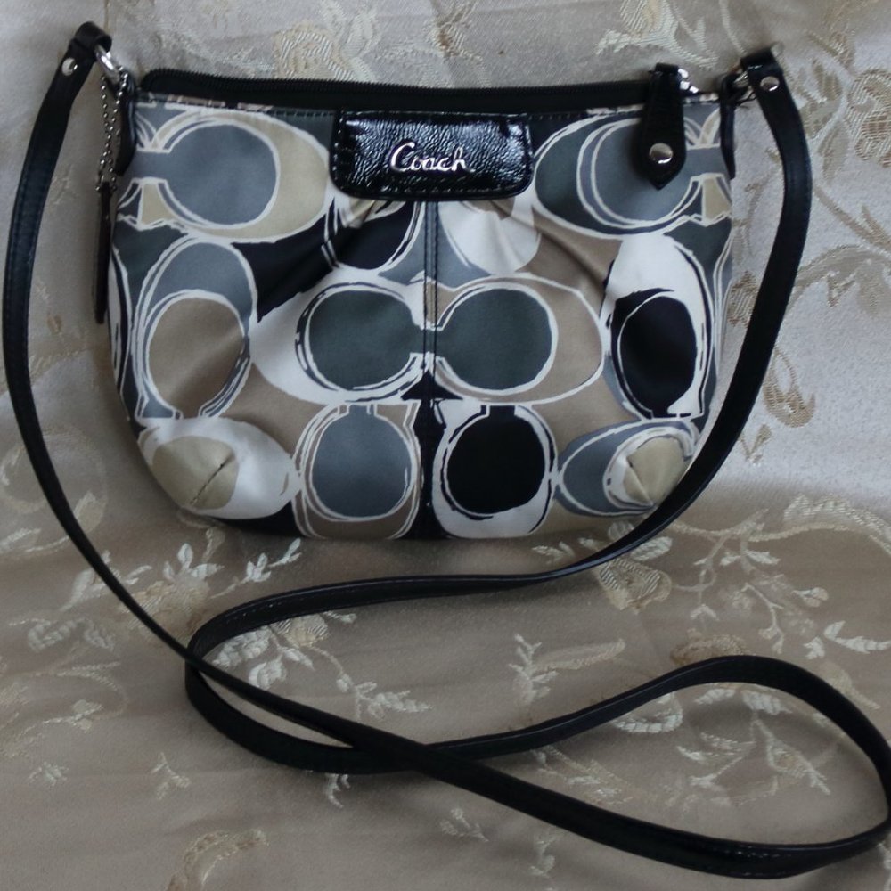 Authentic Vintage Coach Crossbody Bag